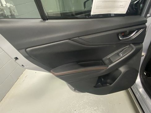 Used 2023 Subaru Crosstrek 2.5i Limited w/ Moonroof Package image 8