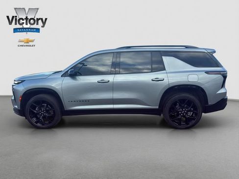 Used 2024 Chevrolet Traverse RS w/ LPO, Floor Liner Package AWD/4WD image 4