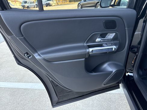 New 2026 Mercedes-Benz GLB 250 image 27