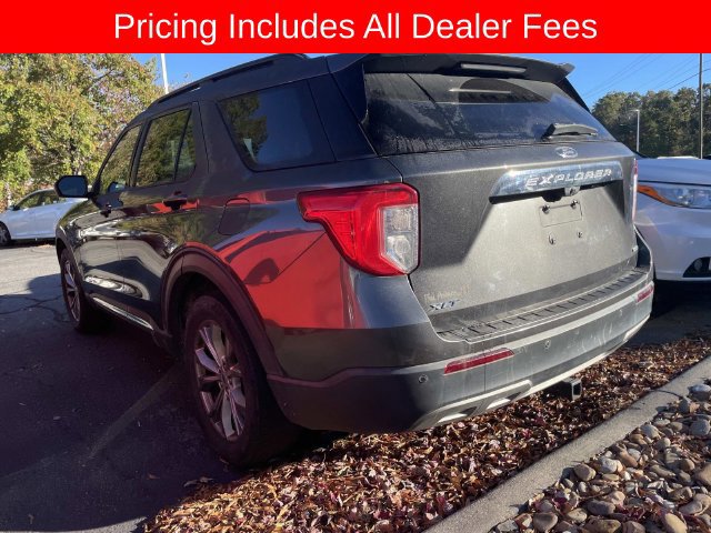 Used 2020 Ford Explorer XLT w/ Equipment Group 202A AWD/4WD image 4