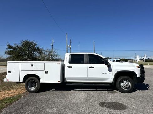 Used 2021 Chevrolet Silverado 3500 W/T w/ WT Convenience Package image 6