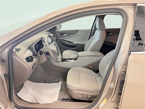 Used 2023 Chevrolet Malibu LS image 14