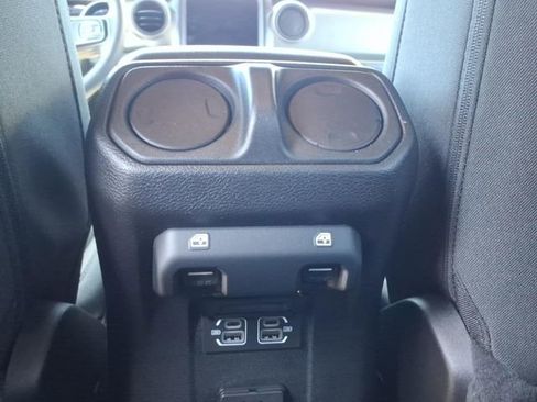 Certified 2023 Jeep Wrangler Unlimited w/ Sun & Screen Package AWD/4WD image 18