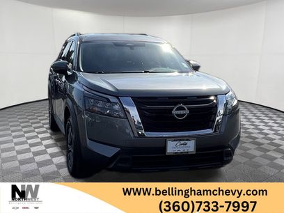 Used 2024 Nissan Pathfinder SV
