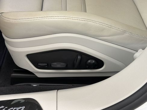 Certified 2023 Porsche Panamera Platinum Edition RWD image 15