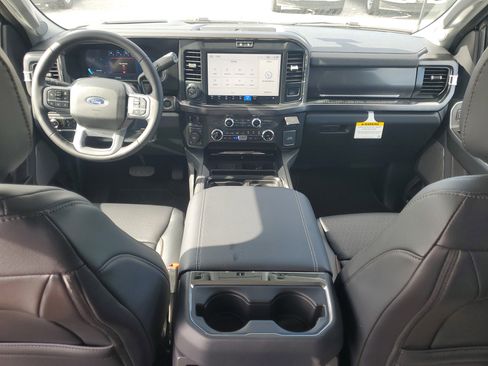 New 2026 Ford F250 Lariat w/ Black Appearance Package AWD/4WD image 12