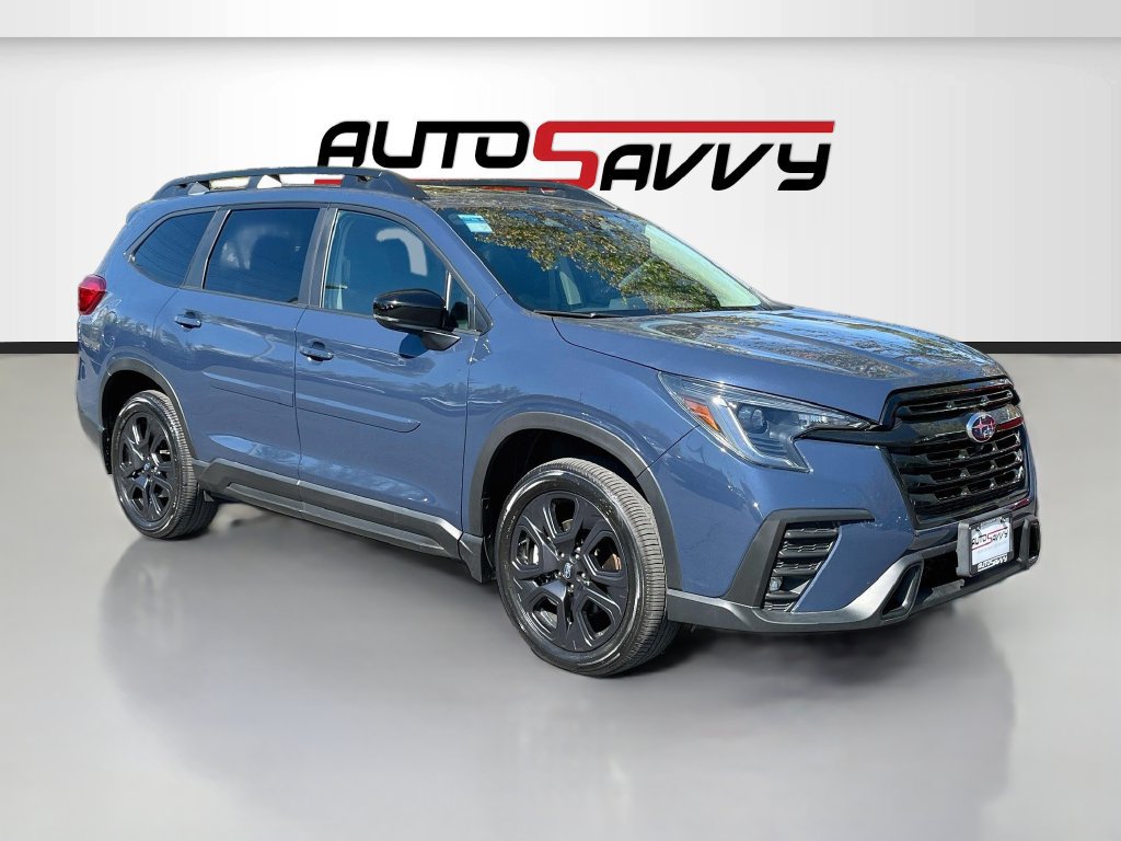 Used 2025 Subaru Ascent Bronze Edition AWD/4WD image 1