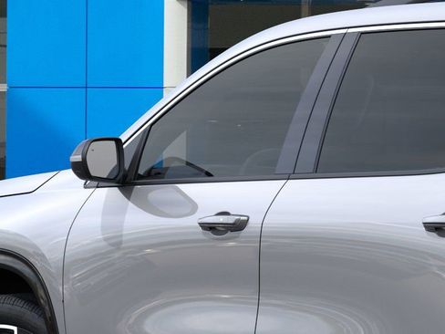 New 2026 Chevrolet Traverse High Country w/ LPO, Floor Liner Package image 12