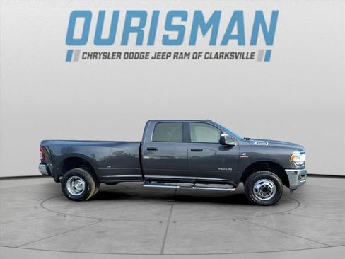 Used 2024 RAM 3500 Big Horn image 2