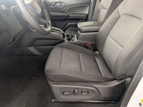 Certified 2024 Chevrolet Colorado W/T w/ WT Convenience Package II image 13