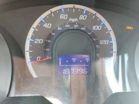 Used 2010 Honda Fit Sport image 6