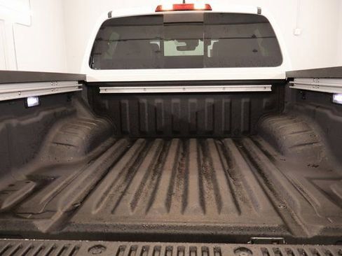 New 2026 Nissan Frontier PRO-4X w/ Pro Premium Package AWD/4WD image 26