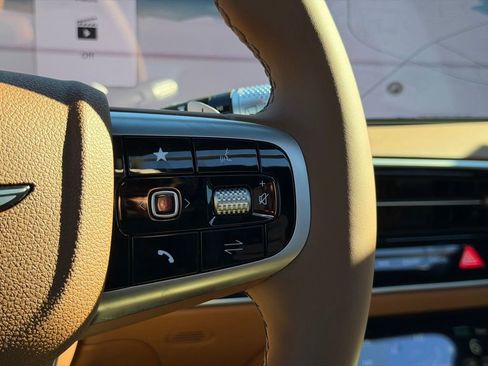 New 2026 Genesis GV70 2.5T Advanced image 19