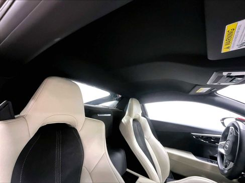 Used 2021 Acura NSX image 23