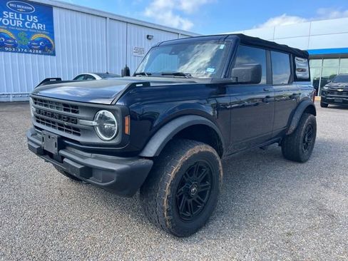 Used 2021 Ford Bronco 4-Door image 2