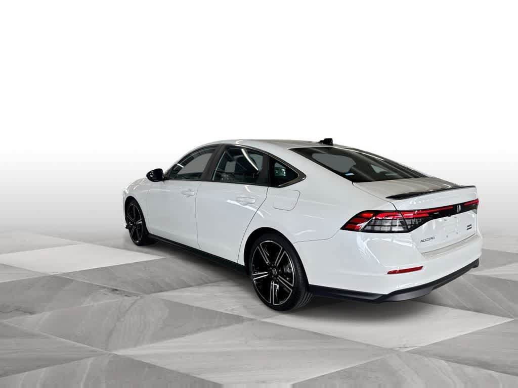 Used 2023 Honda Accord Sport image 6