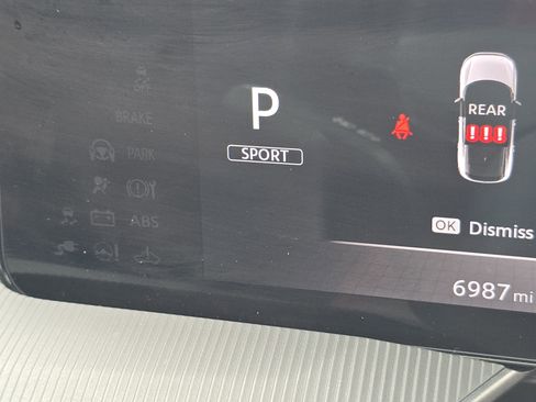 Used 2025 Nissan Murano SV AWD/4WD image 13
