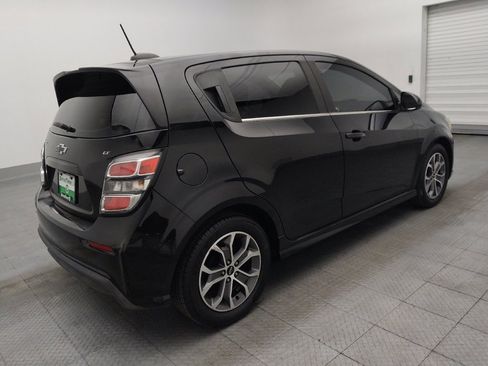 Used 2018 Chevrolet Sonic LT image 10