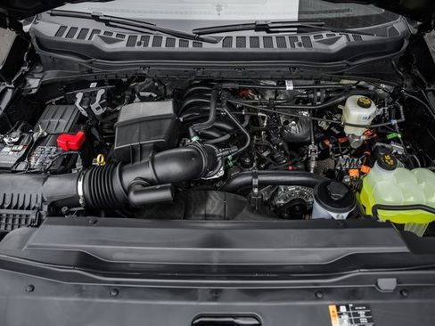 New 2026 Ford F350 Lariat w/ FX4 Off-Road Package image 24