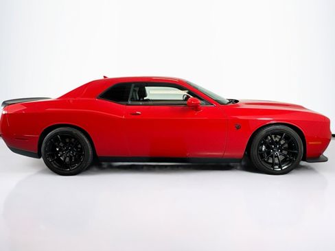 Used 2023 Dodge Challenger SRT Hellcat w/ Driver Convenience Group image 4
