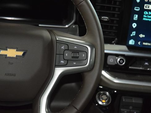 Used 2026 Chevrolet Silverado 1500 LTZ w/ LTZ Premium Package AWD/4WD image 37