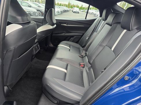 Used 2025 Toyota Camry SE FWD image 17