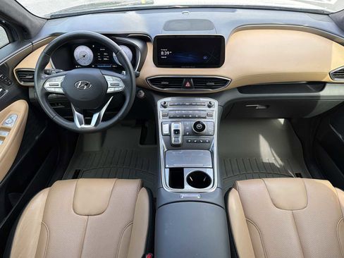 Used 2023 Hyundai Santa Fe Calligraphy FWD image 2