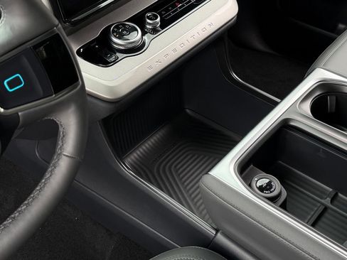 New 2027 Ford Expedition Active AWD/4WD image 29