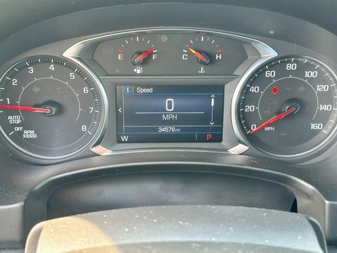 Used 2024 GMC Terrain SLE image 20