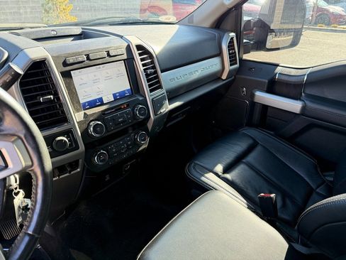 Used 2020 Ford F250 Lariat w/ Lariat Value Package image 10