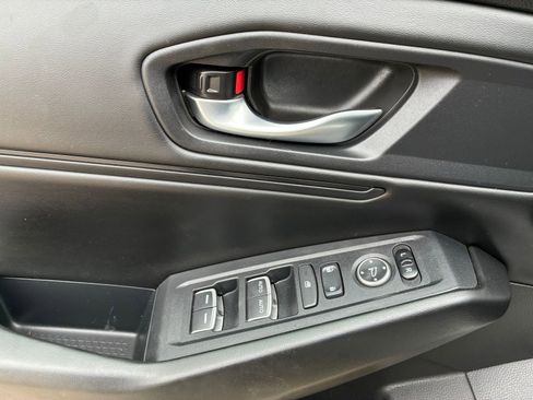 Used 2024 Honda Accord EX image 5