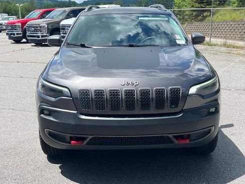 Used 2019 Jeep Cherokee Trailhawk AWD/4WD image 5