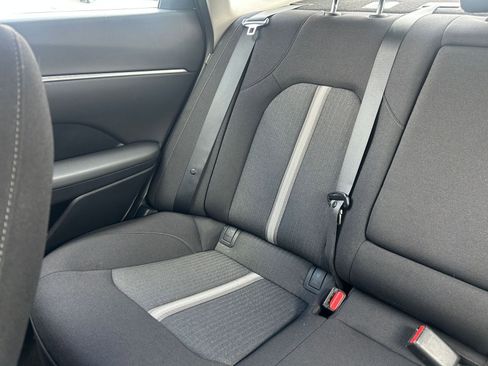 Used 2025 Hyundai Sonata SEL FWD image 40