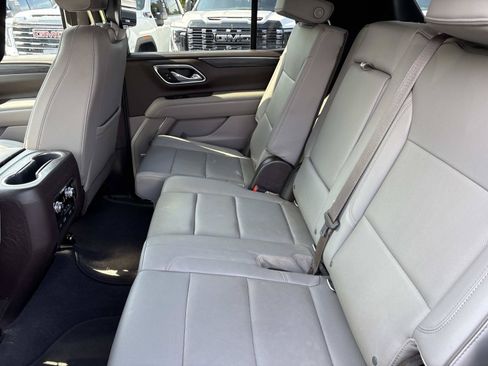 Used 2021 GMC Yukon SLT w/ Rear Media and Nav Package AWD/4WD image 32