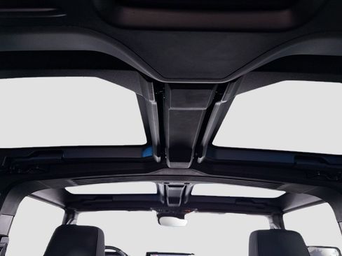 Used 2024 GMC Hummer EV 3X image 22