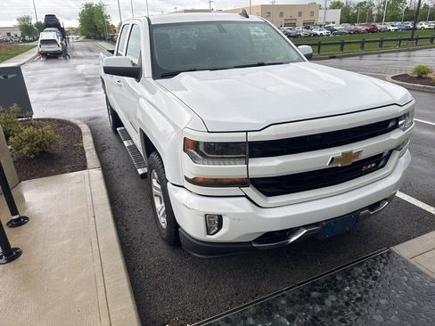Used 2017 Chevrolet Silverado 1500 LT w/ All Star Edition image 8