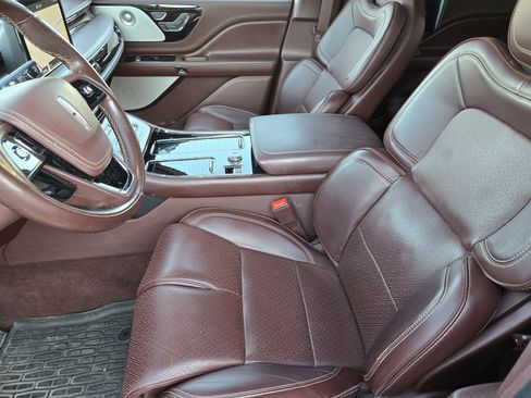 Used 2020 Lincoln Aviator Black Label image 6