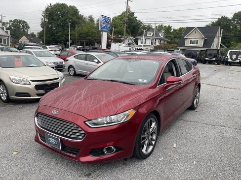 Used 2016 Ford Fusion Titanium AWD/4WD image 2