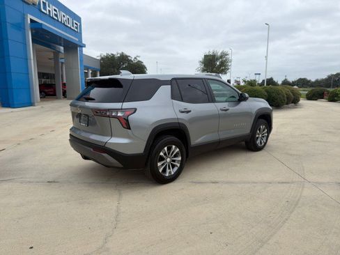 Used 2026 Chevrolet Equinox LT w/ Convenience Package II FWD image 15