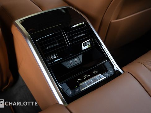 Used 2023 BMW ALPINA B8 xDrive Gran Coupe AWD/4WD image 34