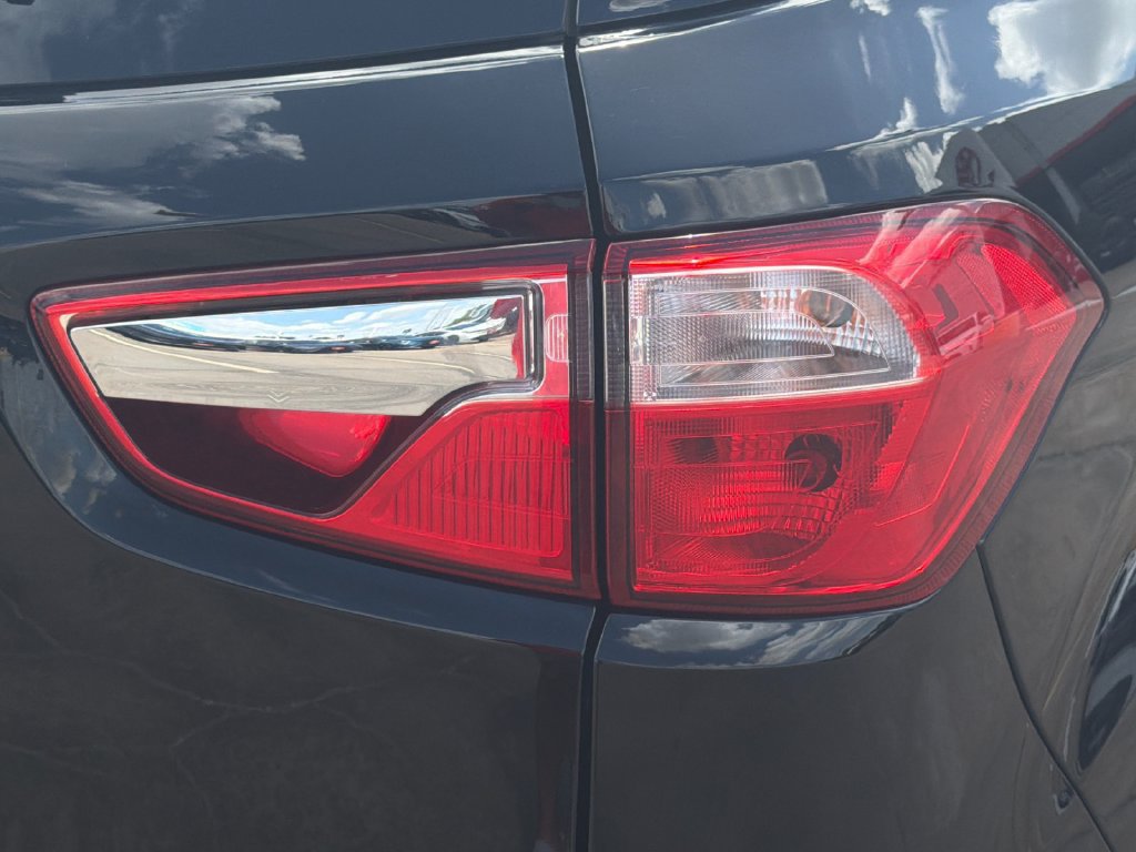 Used 2021 Ford EcoSport SE w/ SE Convenience Package FWD image 31
