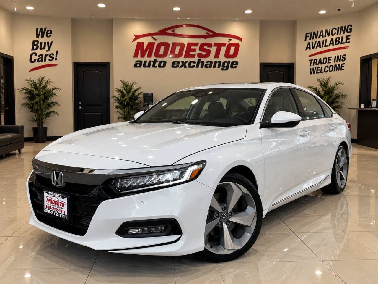 Used 2018 Honda Accord Touring image 7