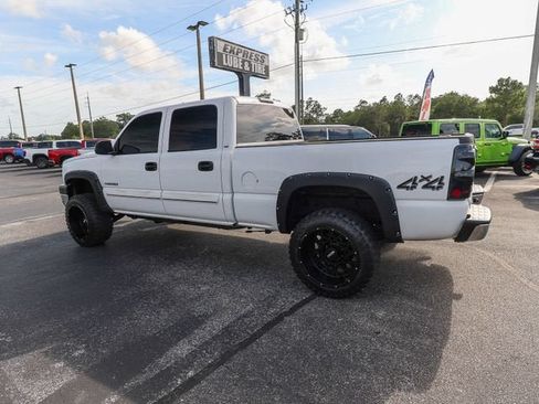 Used 2005 Chevrolet Silverado 2500 LS w/ Snow Plow Prep Package AWD/4WD image 6