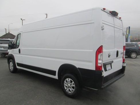 Used 2024 RAM ProMaster 2500 w/ Quick Order Package 22H SLT+ image 4