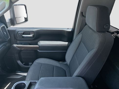 Used 2022 Chevrolet Silverado 3500 LT w/ Advanced Trailering Package image 22