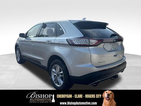 Used 2017 Ford Edge SEL w/ Equipment Group 201A AWD/4WD image 9
