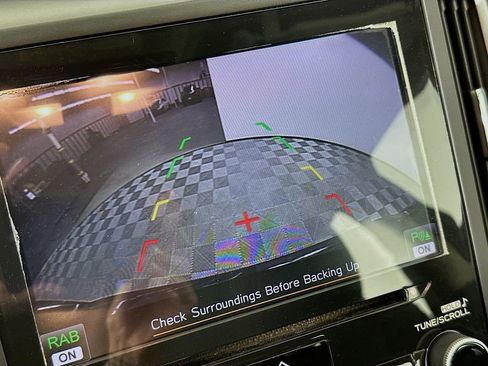 Used 2018 Subaru Impreza 2.0i Limited image 14