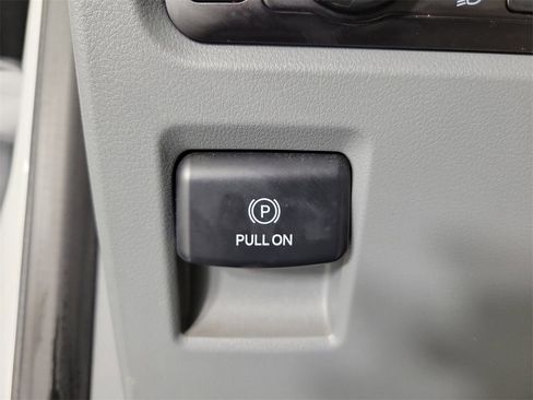 Used 2023 Ford F150 XLT image 29