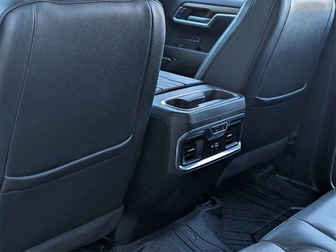 Used 2022 Chevrolet Silverado 1500 High Country image 33