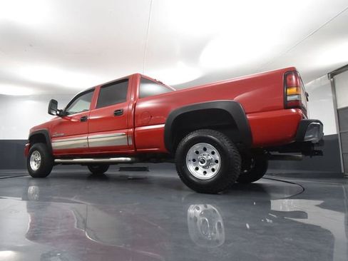 Used 2005 GMC Sierra 2500 SLT w/ Heavy-Duty Power Package image 47